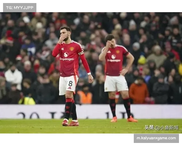 阿莫林革新战术引领曼联复兴 三中卫与无锋阵助攻卓越 阿莫林革新战术引领曼联复兴 三中卫与无锋阵助攻卓越